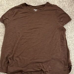 Women’s Old Navy Brown Crew Neck Tee. Size XL